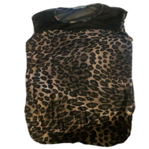Animal Print Top 🐆!!!